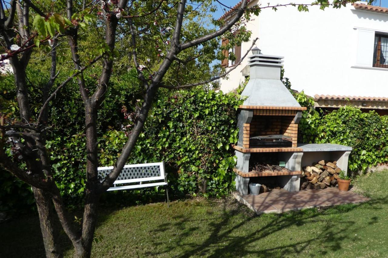Sunny Holiday Home Creixell Εξωτερικό φωτογραφία